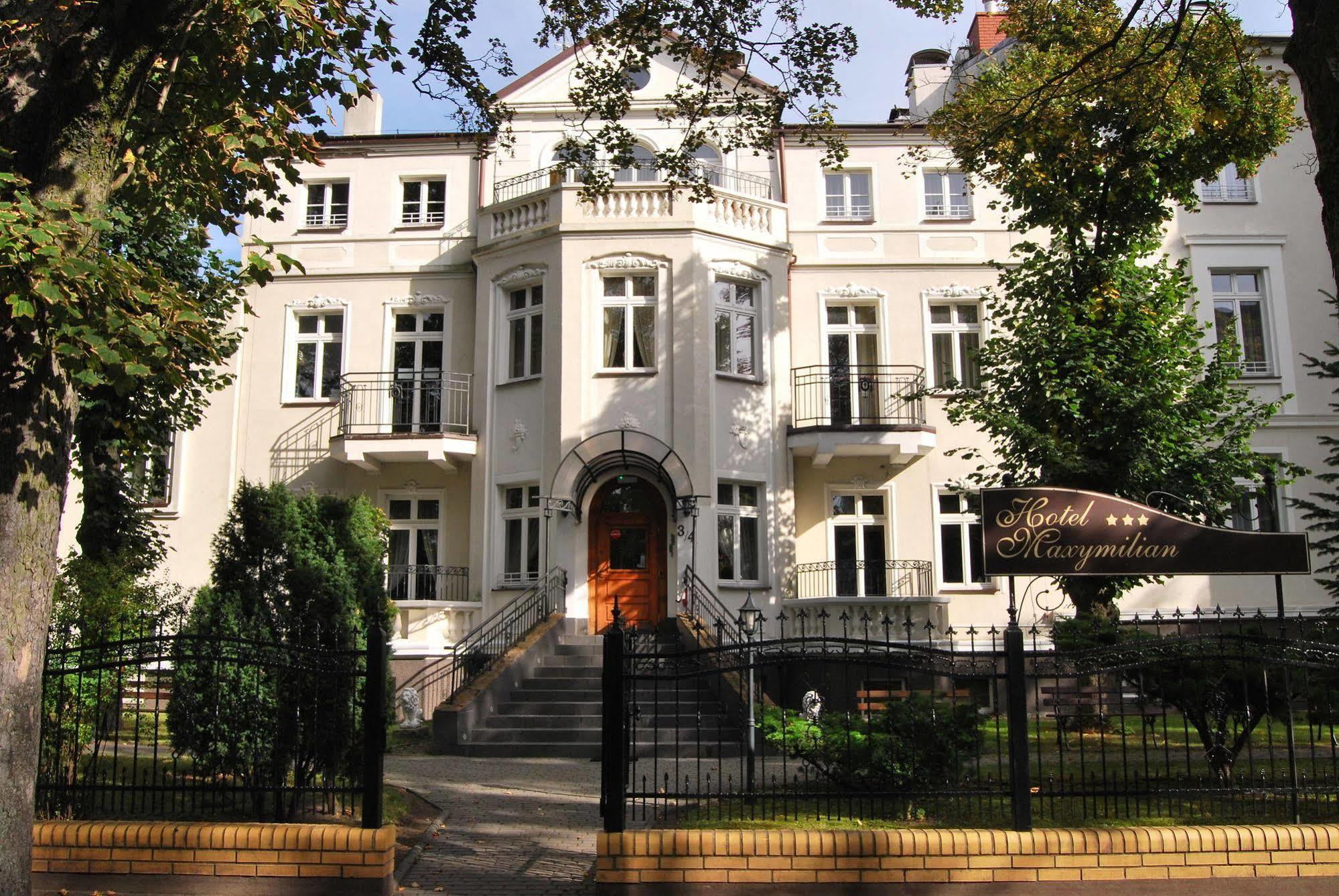 Maxymilian Unique Hotel - Adults Only Kołobrzeg Exterior foto