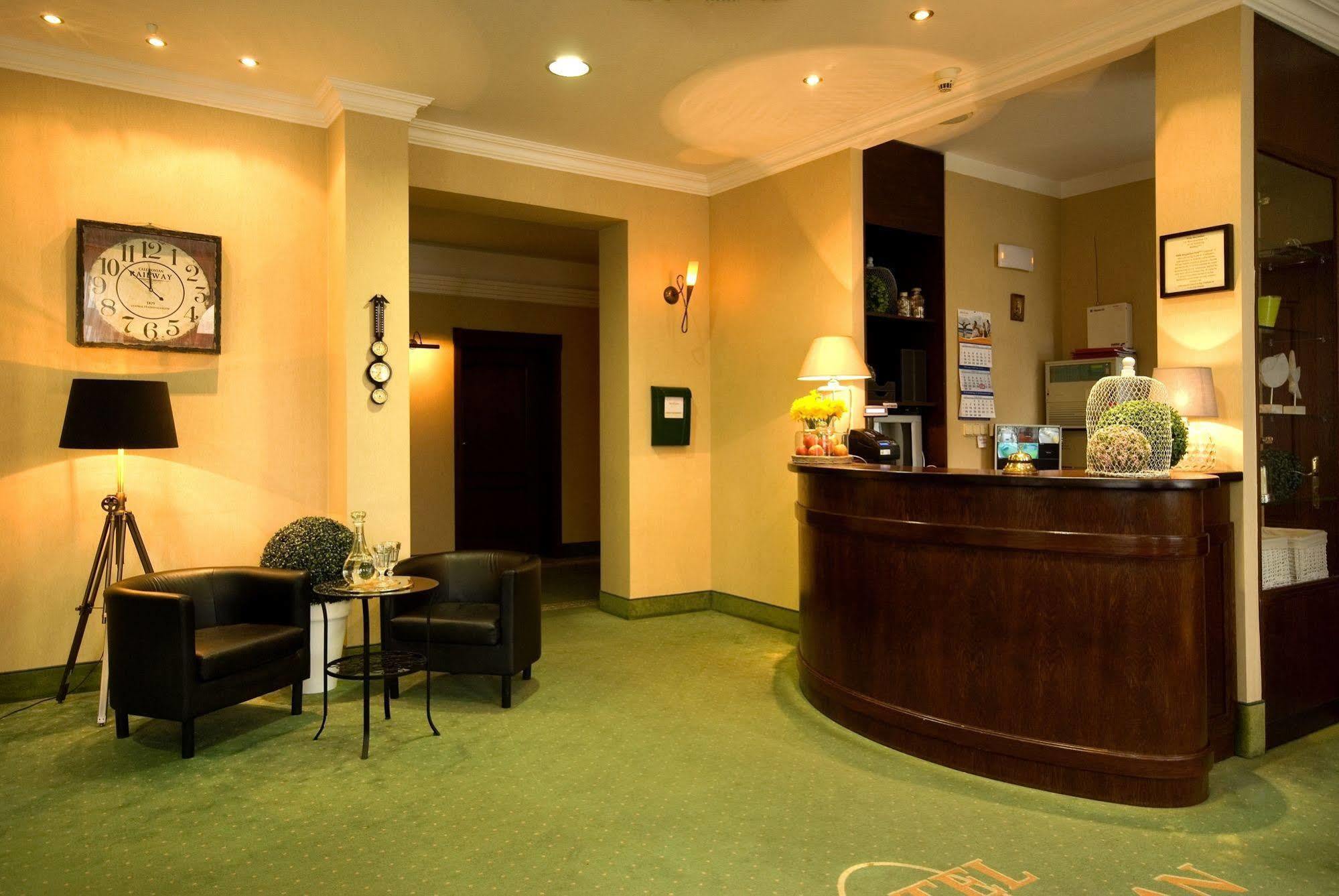 Maxymilian Unique Hotel - Adults Only Kołobrzeg Exterior foto